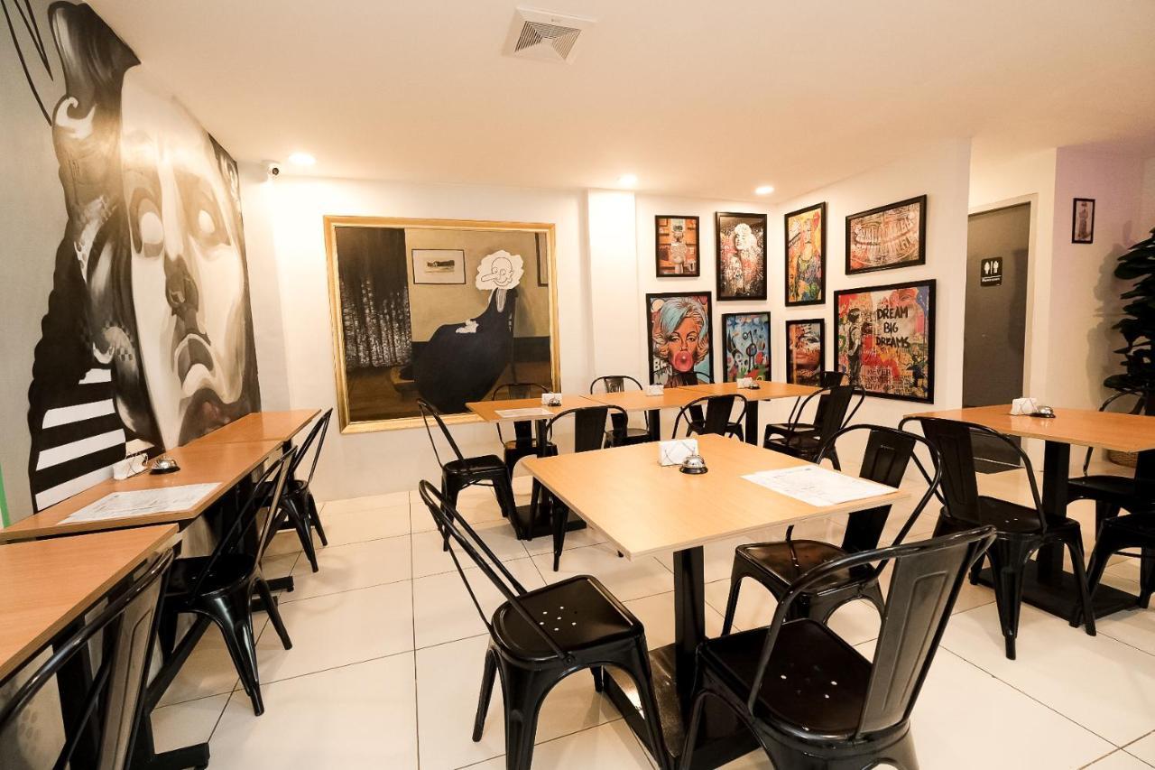 Rosey Hotel Cabanatuan City Екстер'єр фото