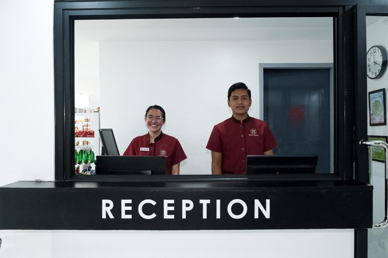 Rosey Hotel Cabanatuan City Екстер'єр фото