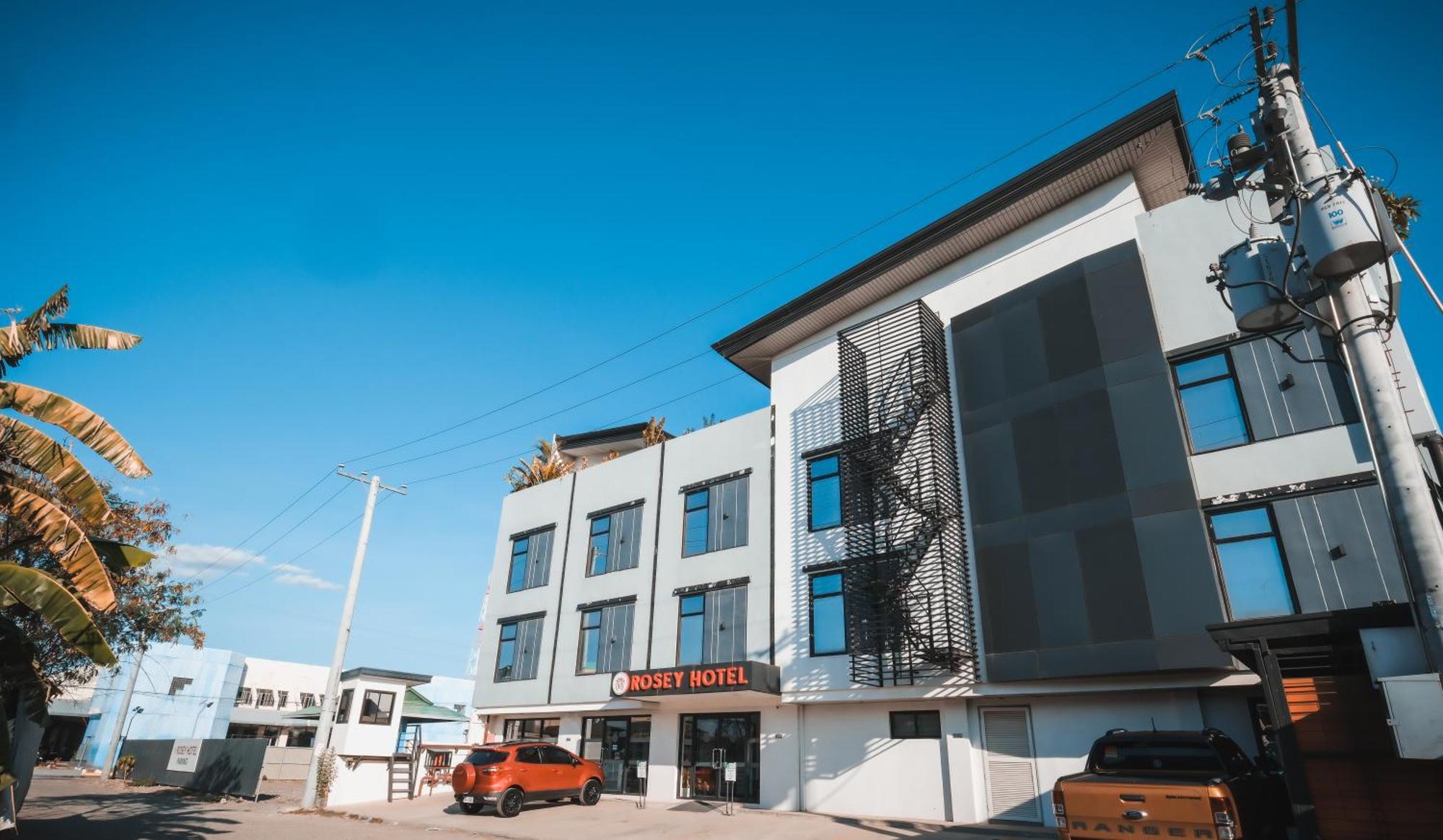 Rosey Hotel Cabanatuan City Екстер'єр фото