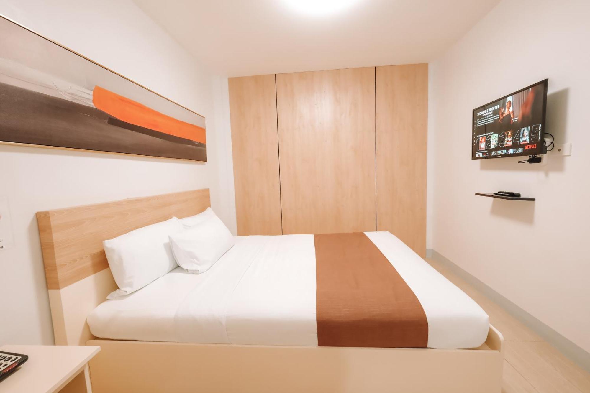 Rosey Hotel Cabanatuan City Екстер'єр фото